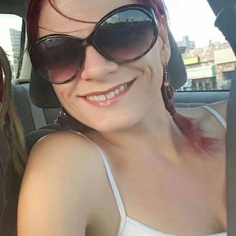 Meet your Posher, Taryn